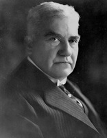 Businessman Michael Joseph Owens (January 1, 1859-December 27, 1923) was America&#39;s foremost genius in the development of mechanical glass production. - glass-owens_michael_up_medium